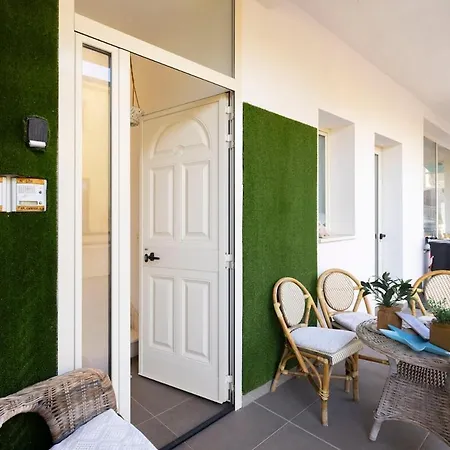 Apartamento A 3 Min & Parcheggio Privato La Caletta